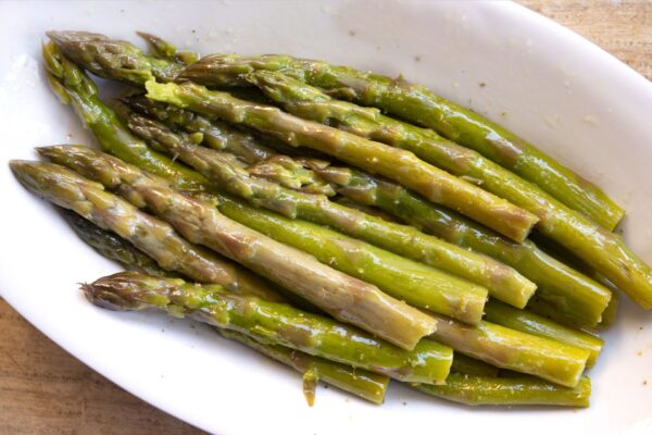 Asparagi al vapore