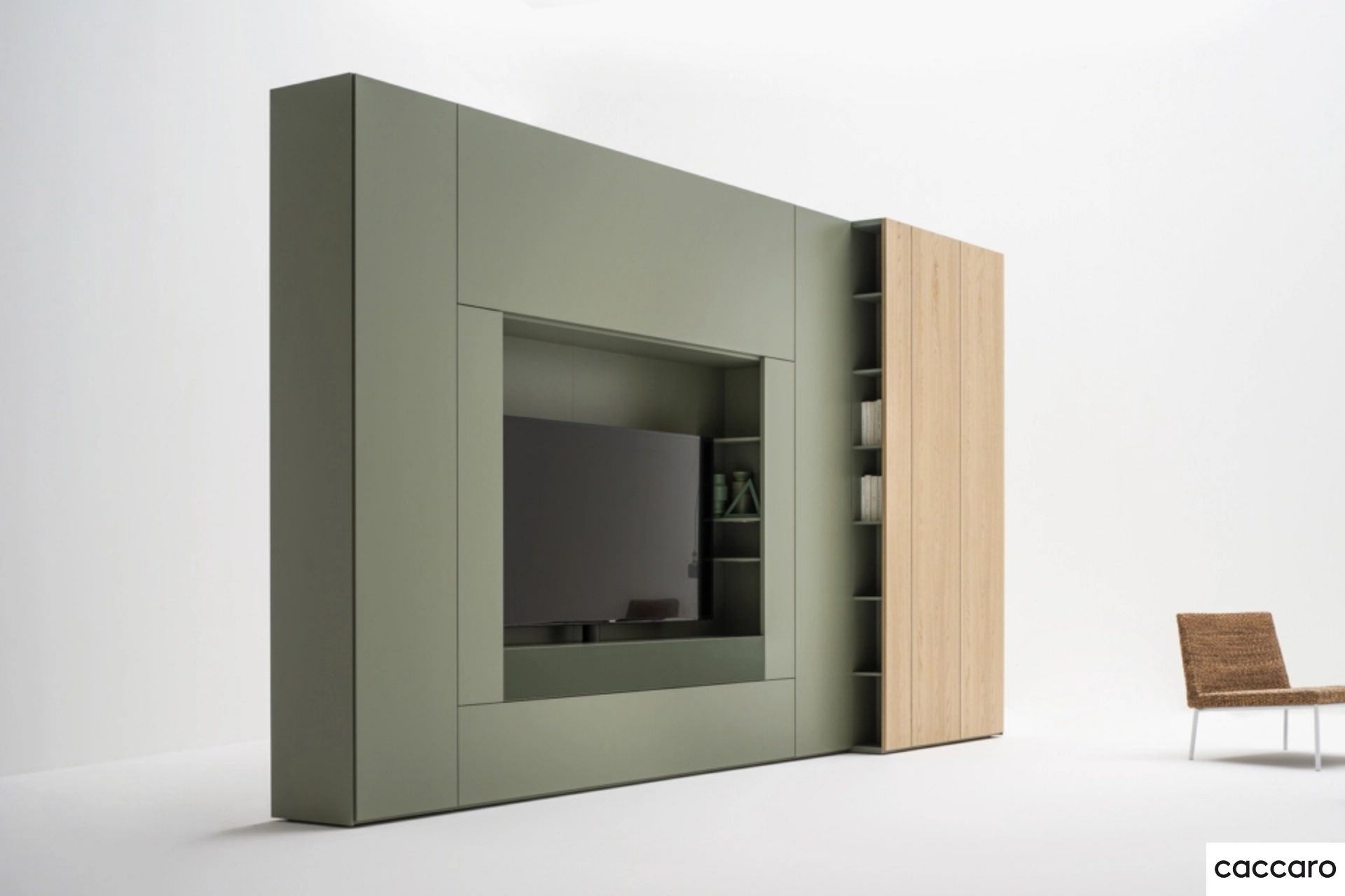 Armadio battente porta tv