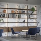 libreria con montanti alluminio