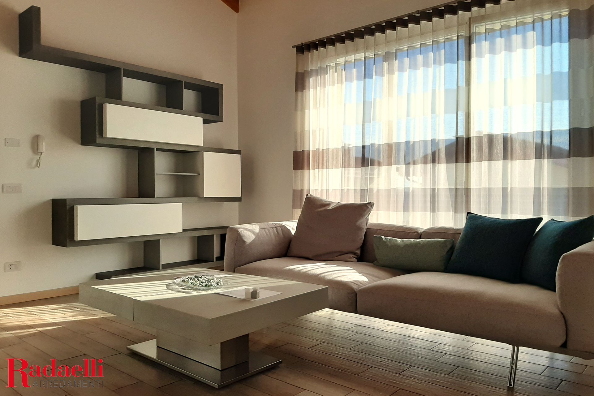 Divano con tavolino Altacom Divano con tavolino Altacom